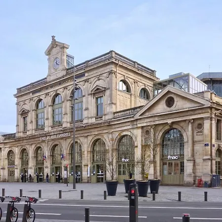 Centre - Bel Sous Les Combles ! *