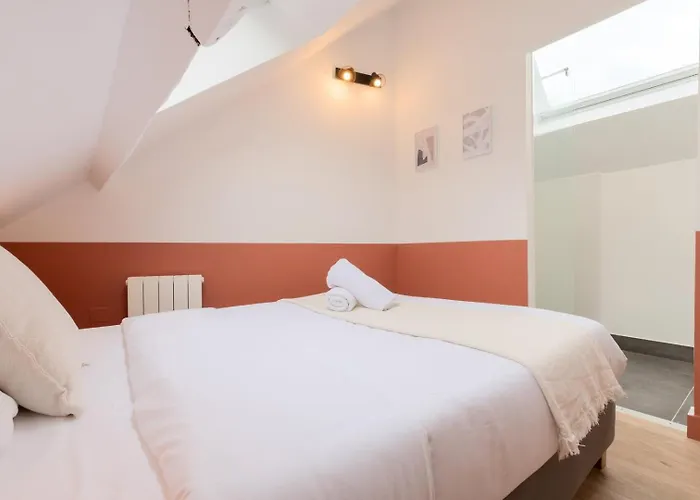 Centre - Bel Sous Les Combles ! Apartment