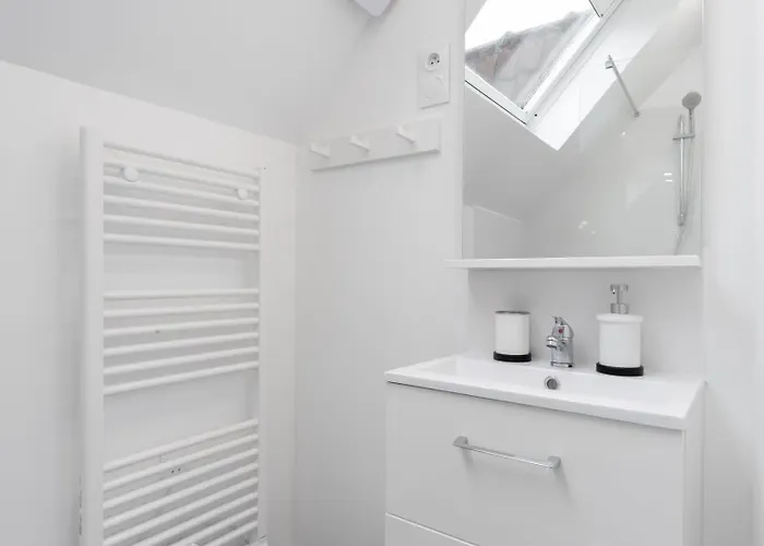 Centre - Bel Sous Les Combles !